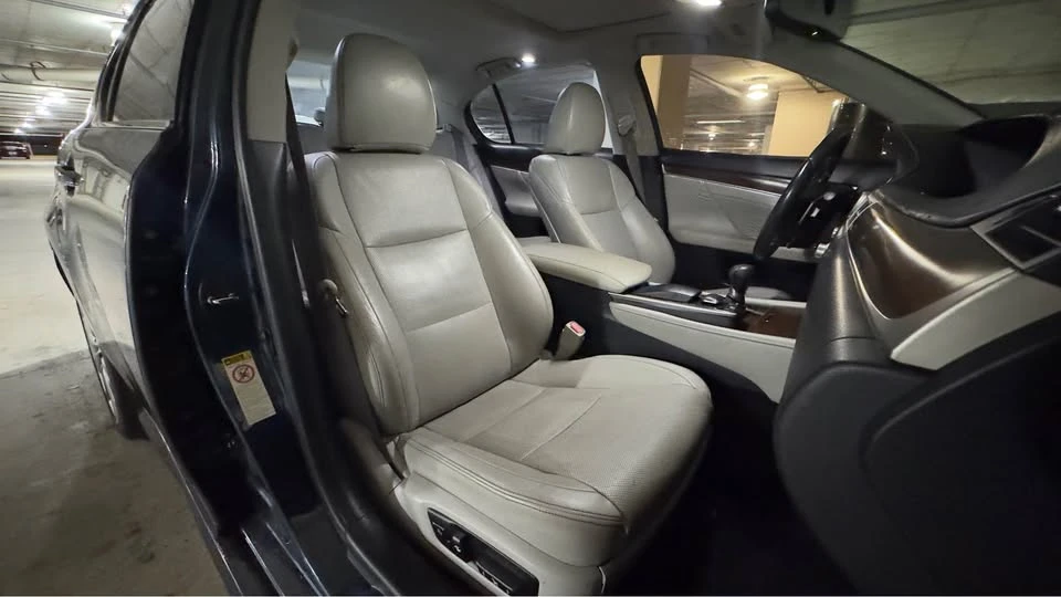 2014 Lexus GS 4th Gen - Image 9 of 14
