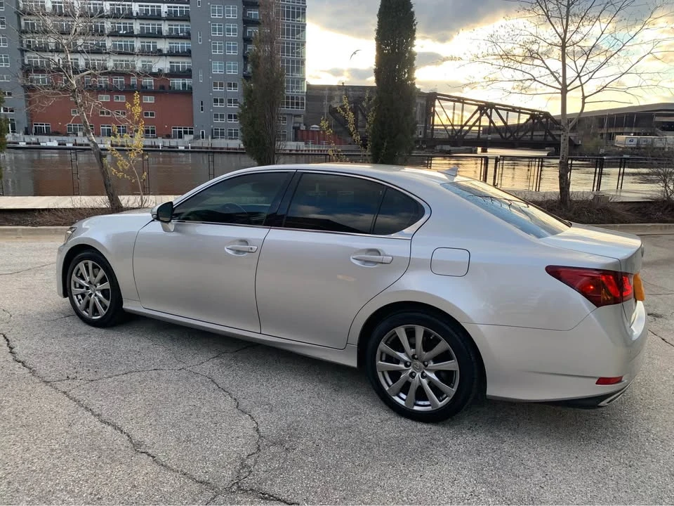 2014 Lexus GS 4th Gen - Image 14 of 15