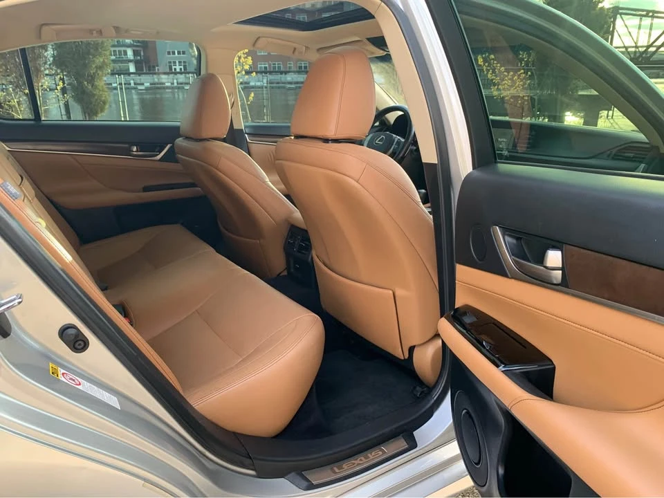 2014 Lexus GS 4th Gen - Image 4 of 15