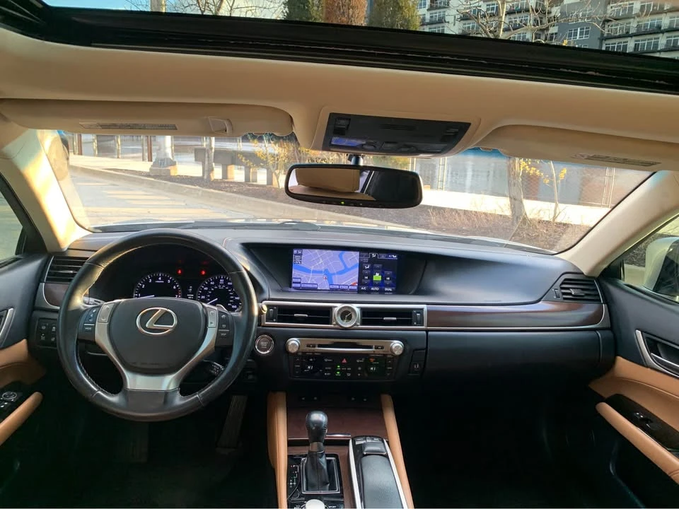 2014 Lexus GS 4th Gen - Image 13 of 15