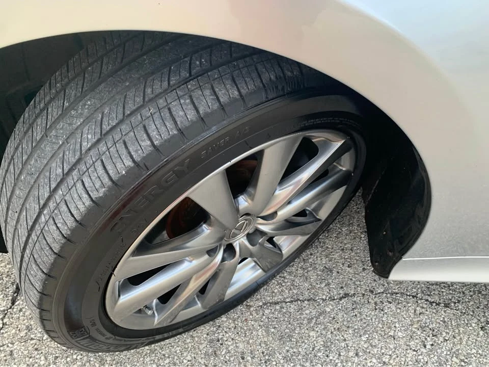 2014 Lexus GS 4th Gen - Image 5 of 15
