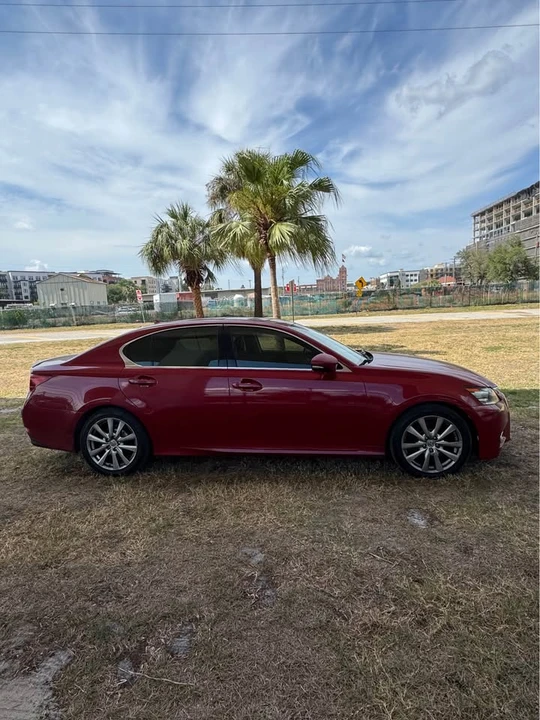 2014 Lexus GS 4th Gen - Image 3 of 9