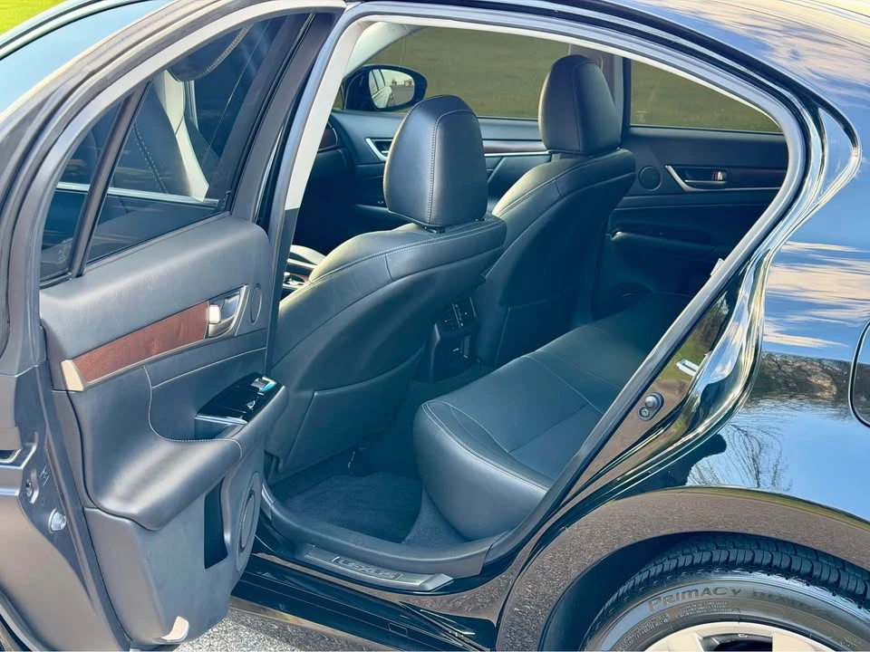 2014 Lexus GS 4th Gen - Image 10 of 20