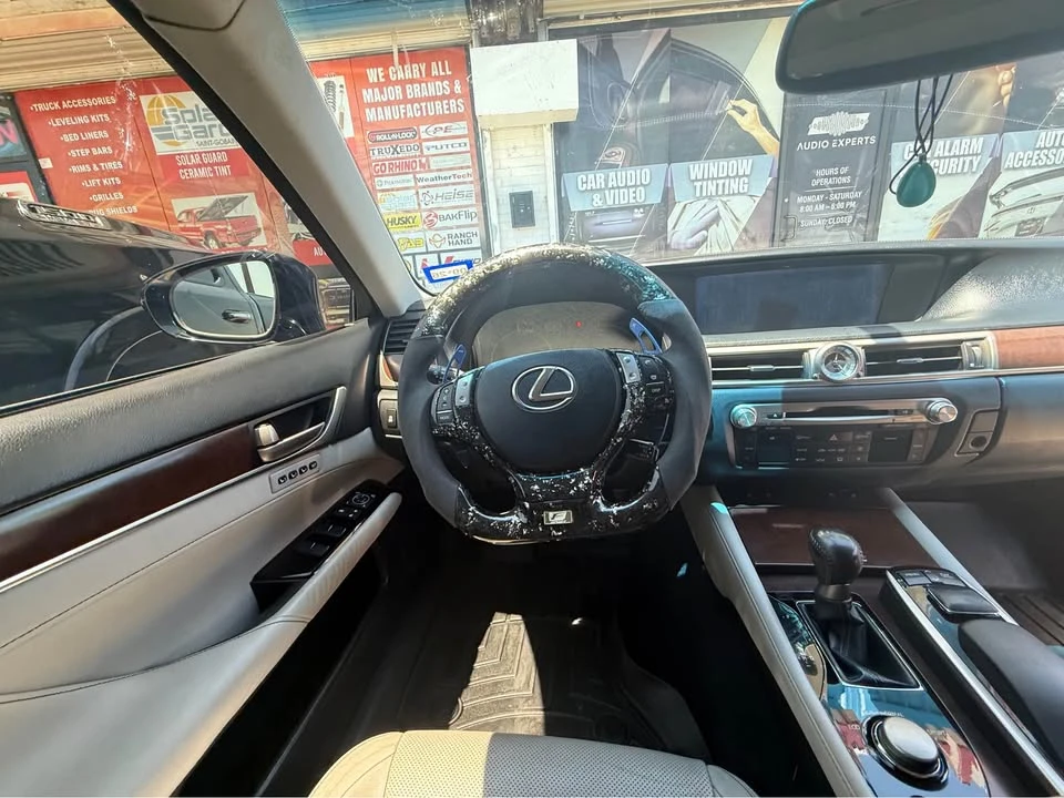 2014 Lexus GS 4th Gen - Image 7 of 17