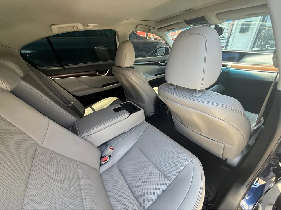 2014 Lexus GS 4th Gen - Image 8 of 17