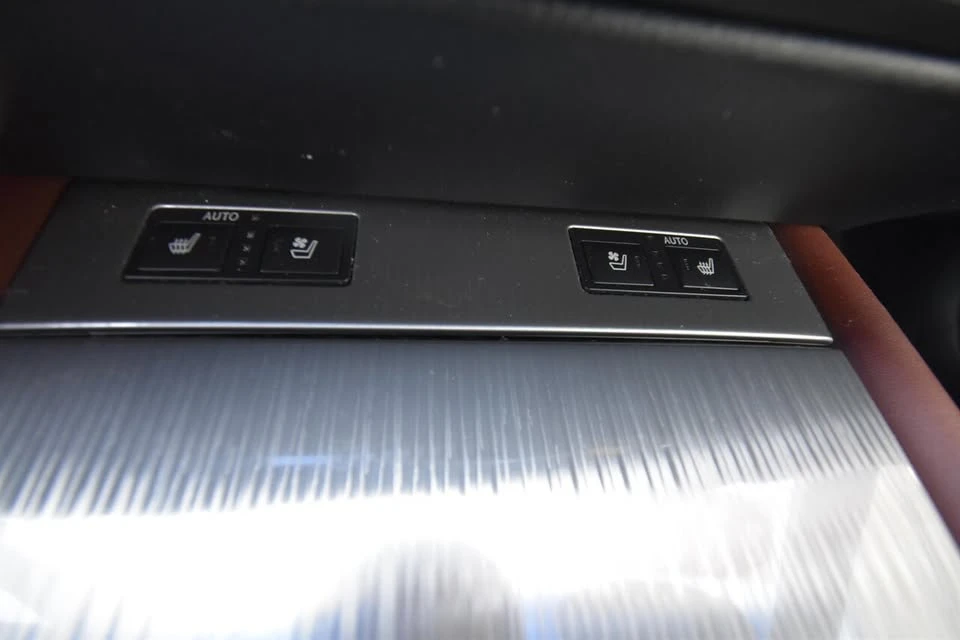 2014 Lexus GS 4th Gen - Image 19 of 20