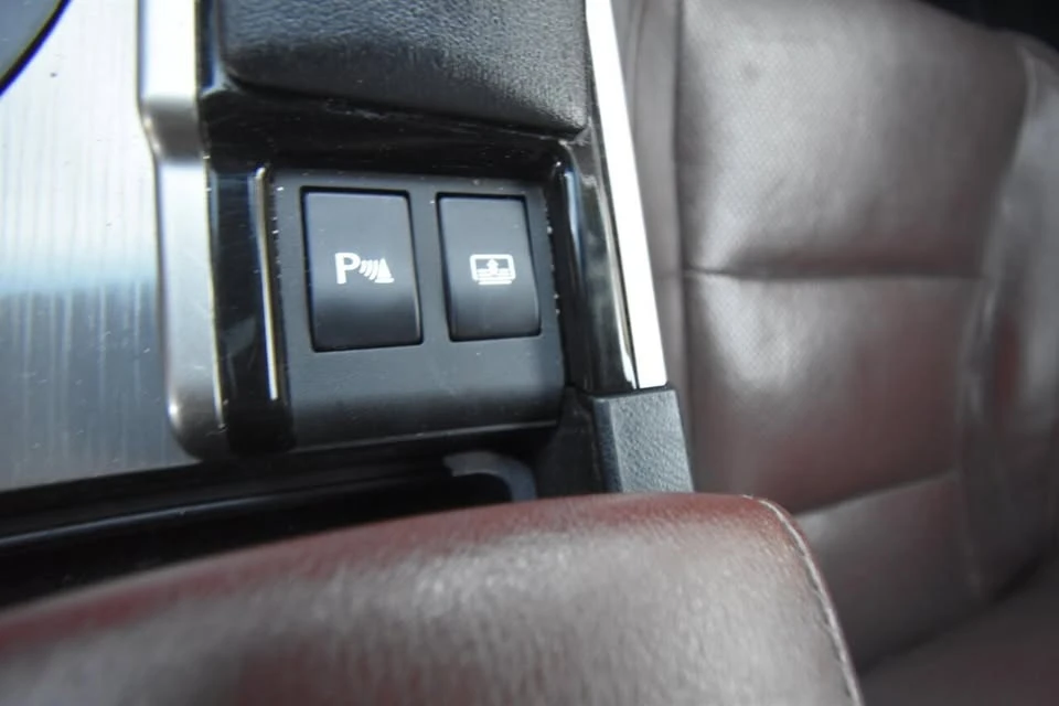 2014 Lexus GS 4th Gen - Image 17 of 20