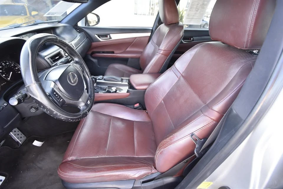2014 Lexus GS 4th Gen - Image 15 of 20