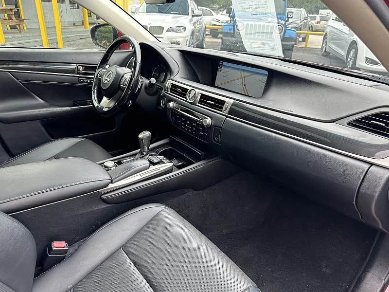 2014 Lexus GS 4th Gen - Image 8 of 12