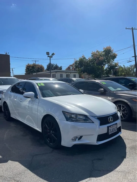 2014 Lexus GS 4th Gen - Image 3 of 3