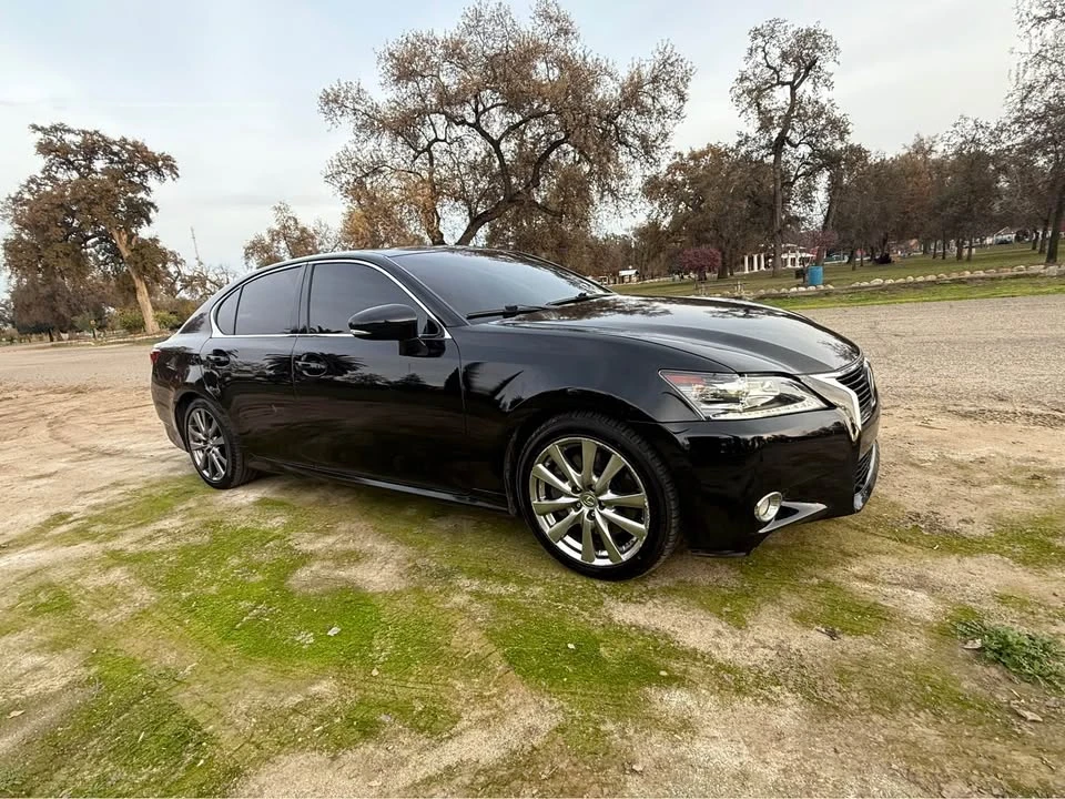 2014 Lexus GS 4th Gen - Image 5 of 12