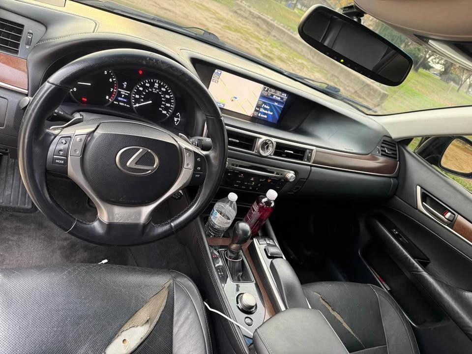 2014 Lexus GS 4th Gen - Image 7 of 12