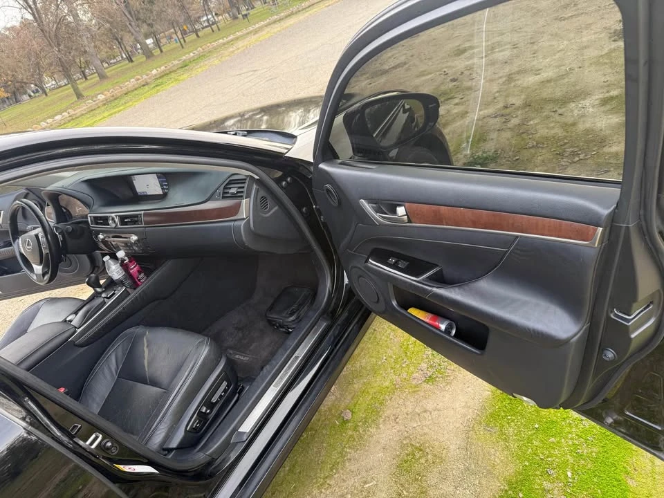 2014 Lexus GS 4th Gen - Image 11 of 12