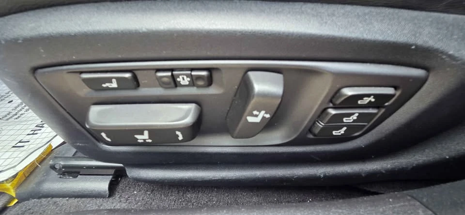 2014 Lexus GS 4th Gen - Image 18 of 20