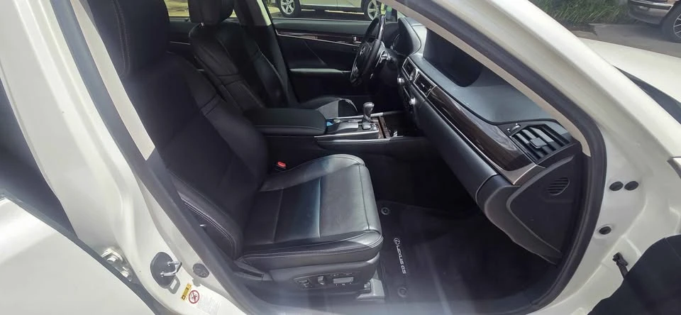 2014 Lexus GS 4th Gen - Image 6 of 20