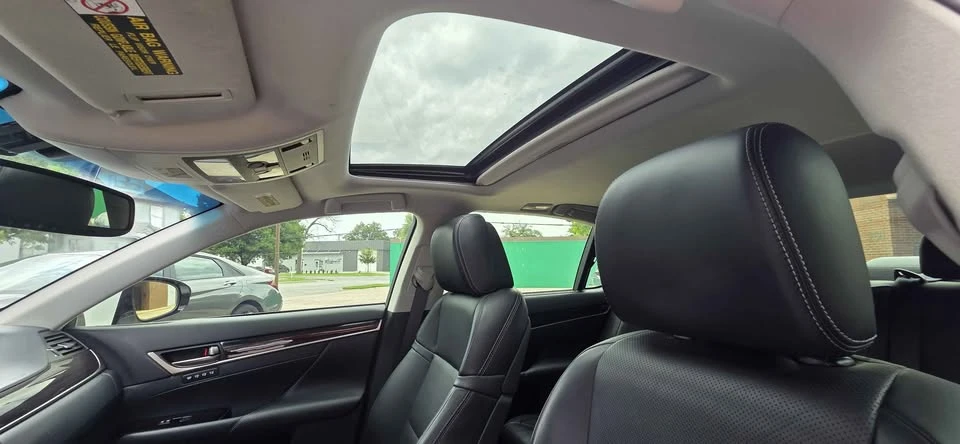 2014 Lexus GS 4th Gen - Image 17 of 20