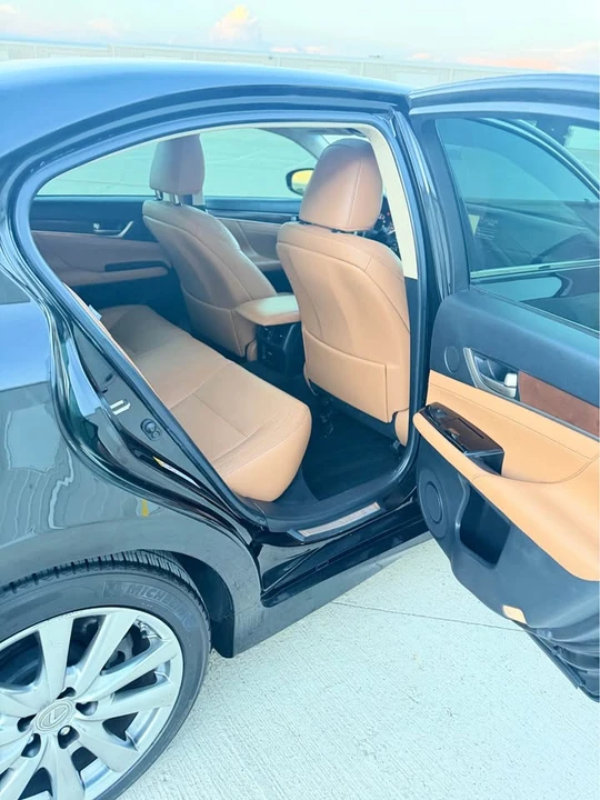2014 Lexus GS 4th Gen - Image 5 of 19