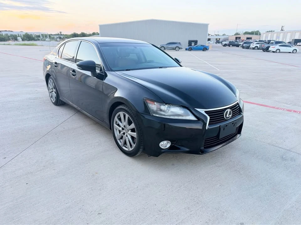 2014 Lexus GS 4th Gen - Image 4 of 19