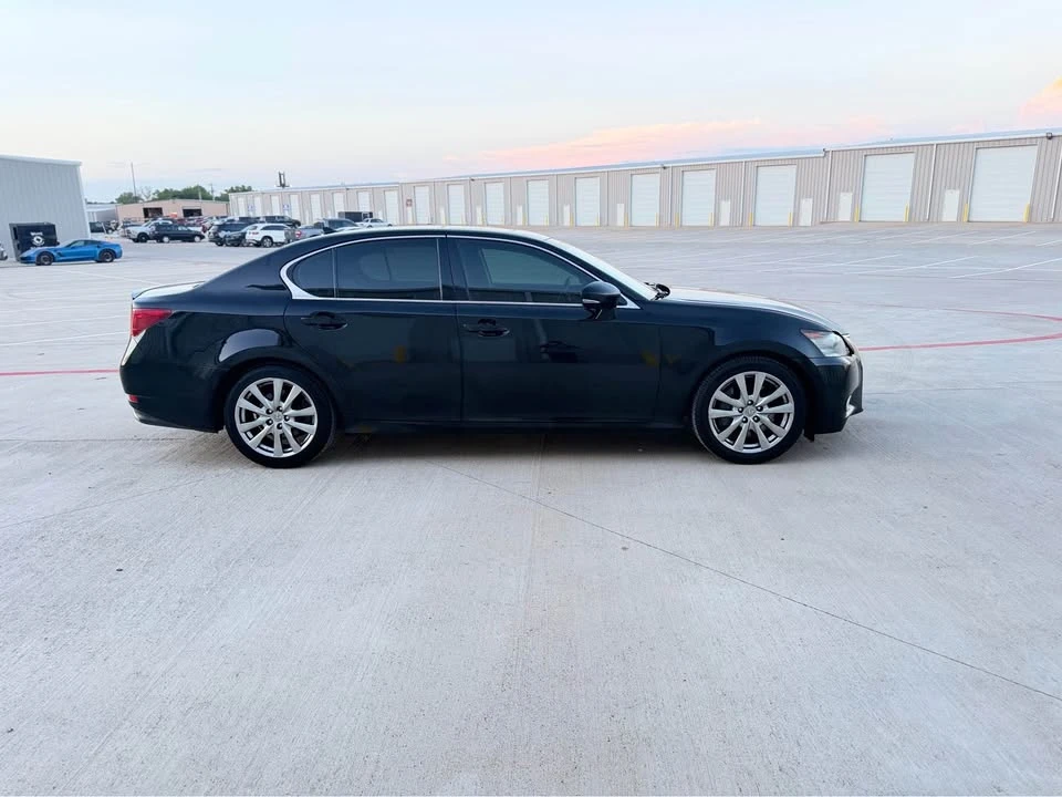 2014 Lexus GS 4th Gen - Image 3 of 19