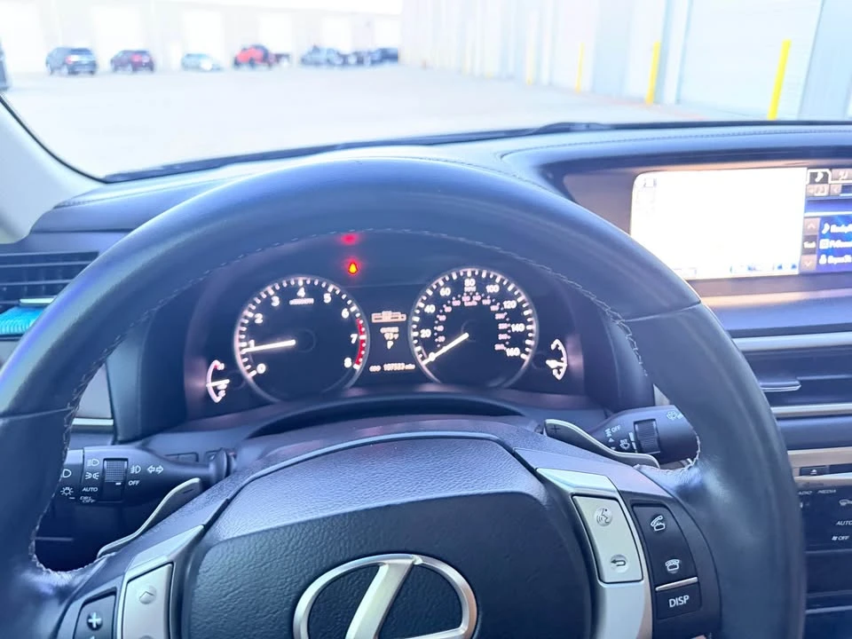 2014 Lexus GS 4th Gen - Image 17 of 19