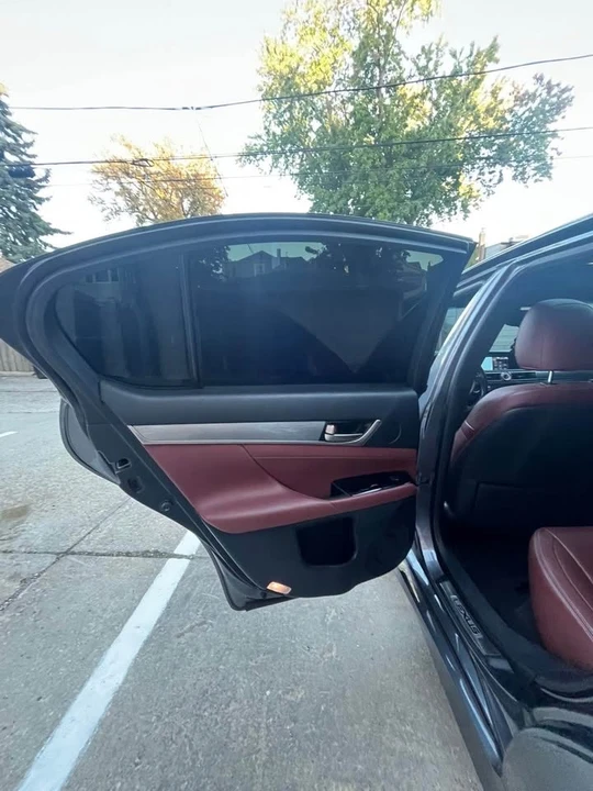 2014 Lexus GS 4th Gen - Image 12 of 17