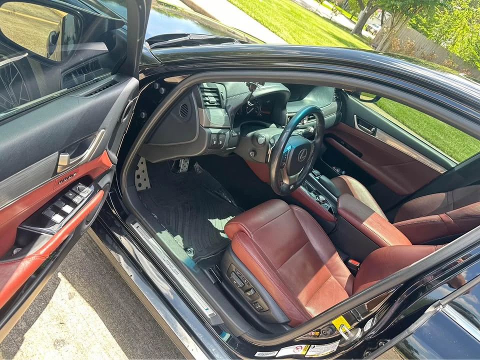 2014 Lexus GS 4th Gen - Image 17 of 20