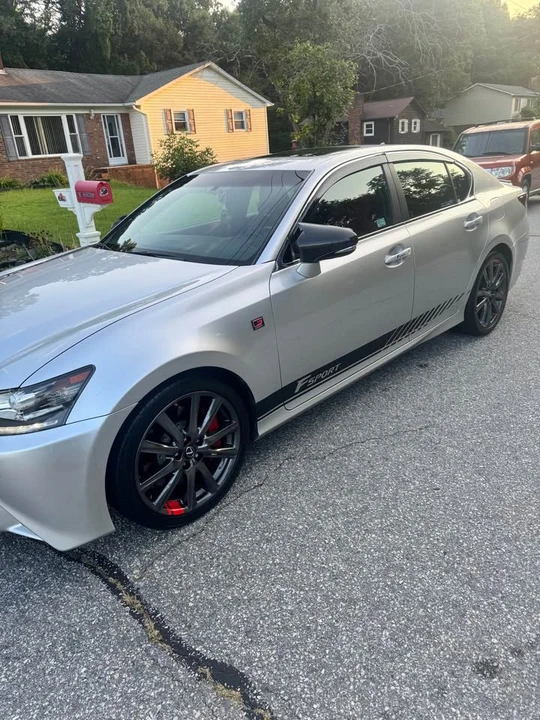 2014 Lexus GS 4th Gen - Image 2 of 20