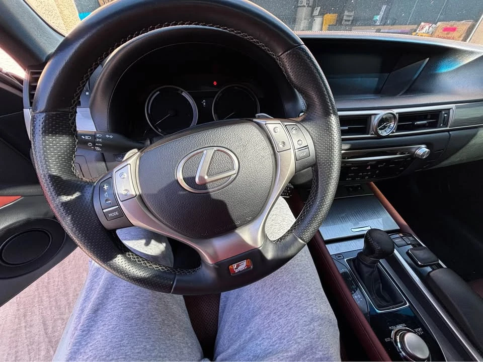 2014 Lexus GS 4th Gen - Image 7 of 8