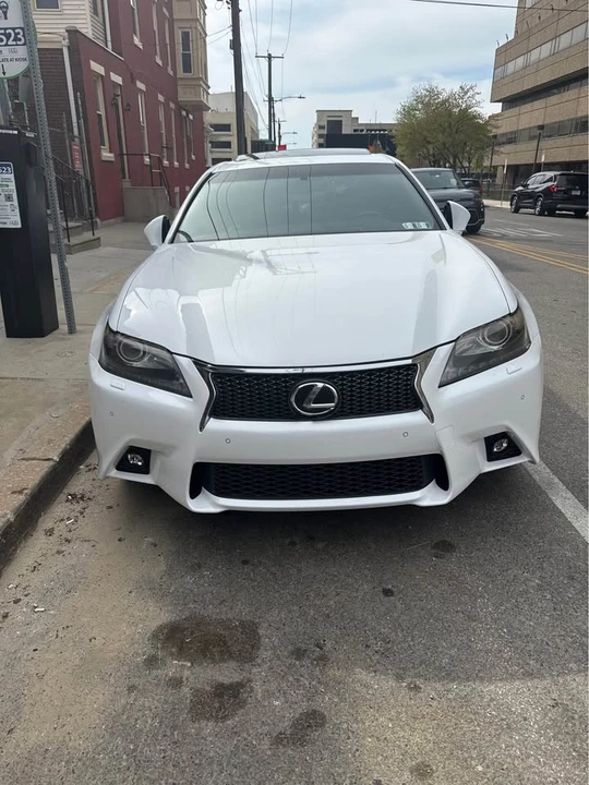 2014 Lexus GS 4th Gen - Image 3 of 13