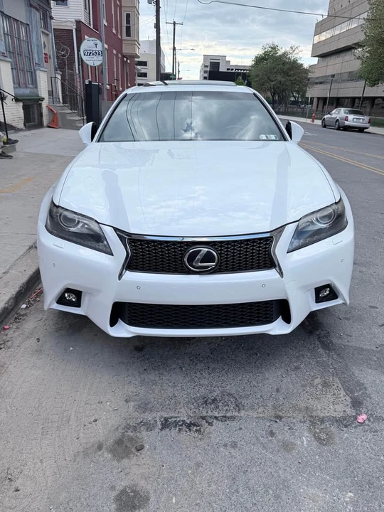 2014 Lexus GS 4th Gen - Image 5 of 13