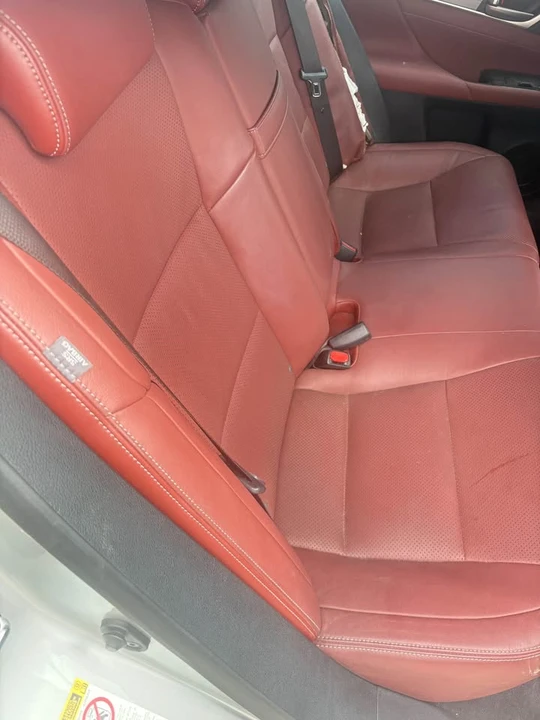 2014 Lexus GS 4th Gen - Image 4 of 11