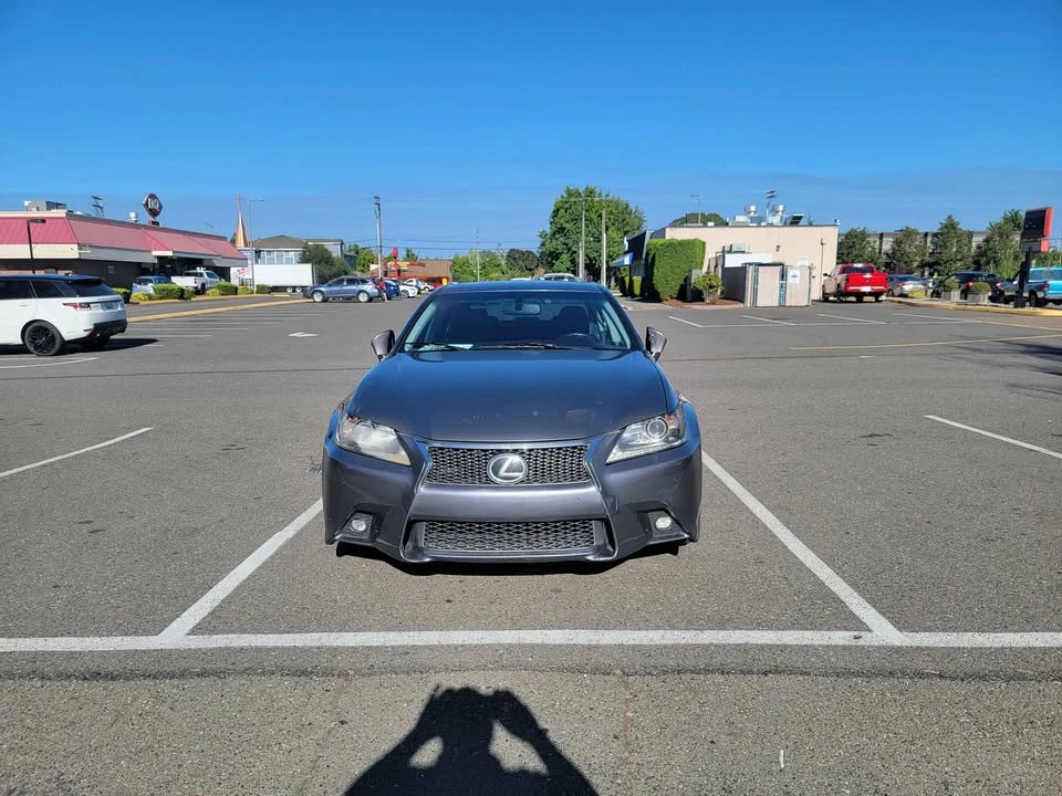 2014 Lexus GS 4th Gen - Image 8 of 9
