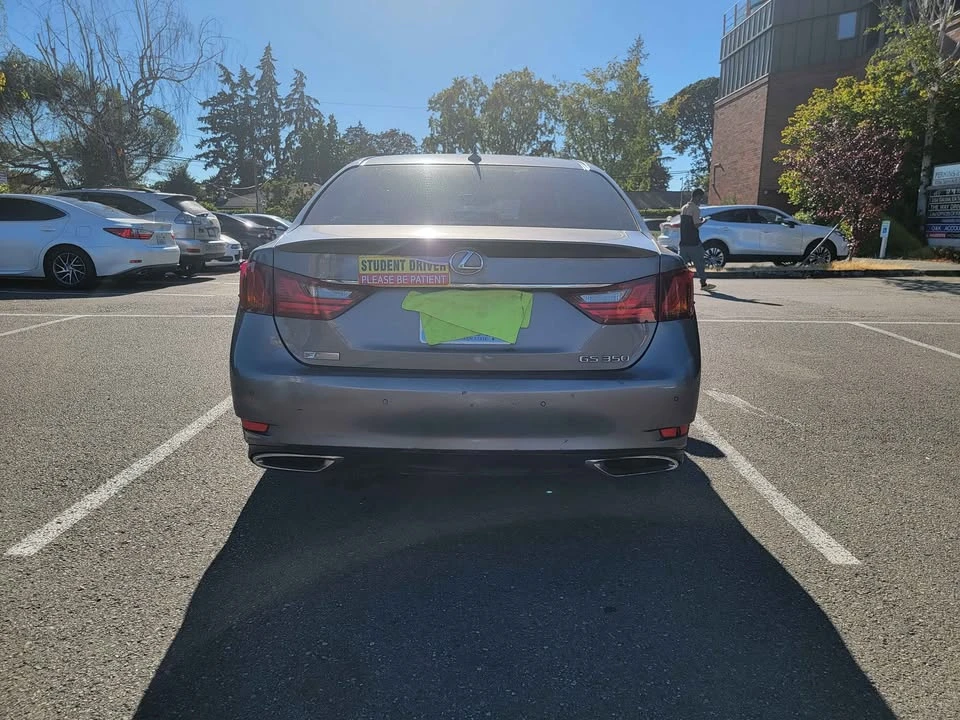 2014 Lexus GS 4th Gen - Image 2 of 9