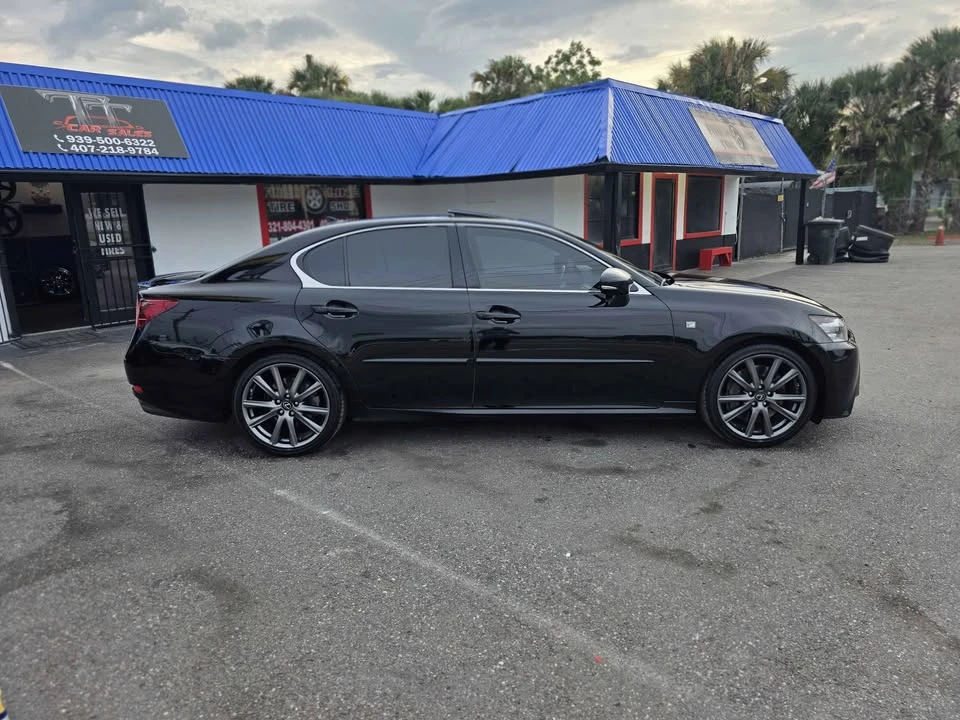 2014 Lexus GS 4th Gen - Image 11 of 20