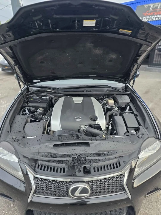 2014 Lexus GS 4th Gen - Image 17 of 20