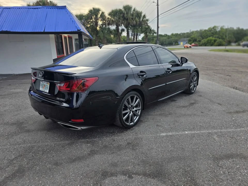 2014 Lexus GS 4th Gen - Image 10 of 20
