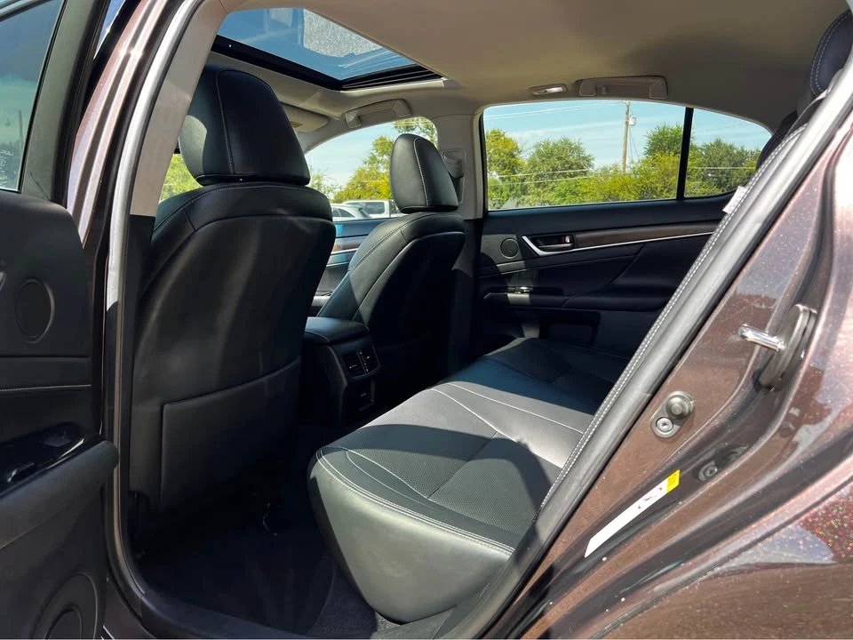 2014 Lexus GS 4th Gen - Image 9 of 20
