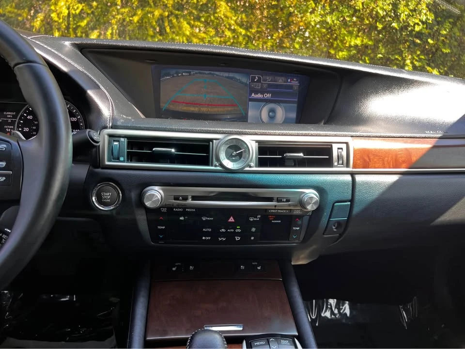 2014 Lexus GS 4th Gen - Image 16 of 20