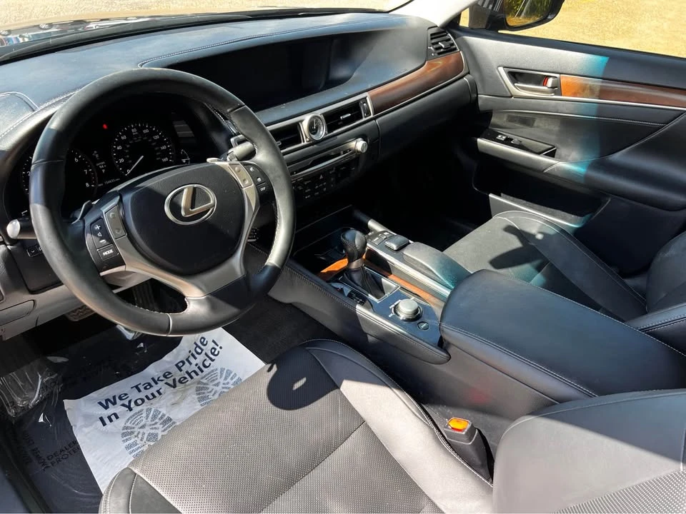 2014 Lexus GS 4th Gen - Image 7 of 20