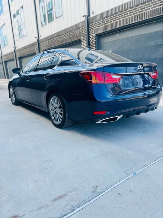 2014 Lexus GS 4th Gen - Image 5 of 15