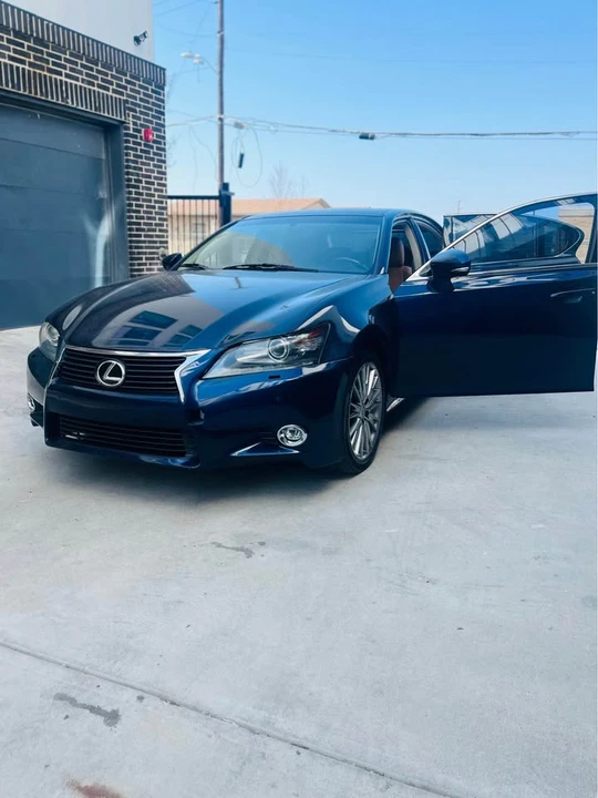 2014 Lexus GS 4th Gen - Image 13 of 15