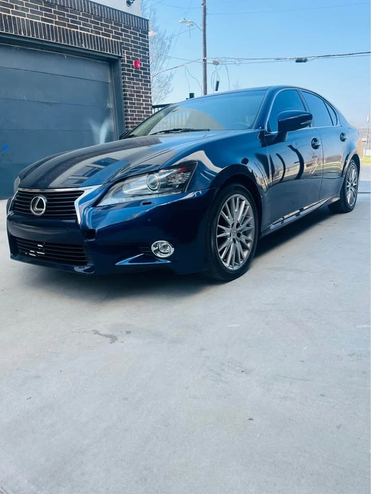 2014 Lexus GS 4th Gen - Image 2 of 15