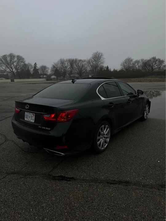 2014 Lexus GS 4th Gen - Image 5 of 14