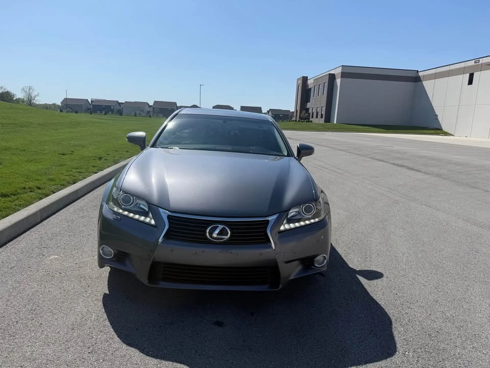 2014 Lexus GS 4th Gen - Image 2 of 14