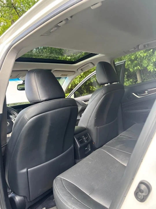 2014 Lexus GS 4th Gen - Image 8 of 10