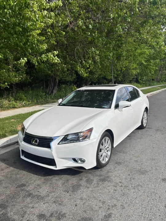 2014 Lexus GS 4th Gen - Image 9 of 10