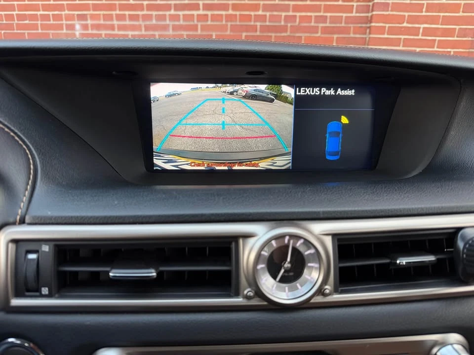 2014 Lexus GS 4th Gen - Image 14 of 15
