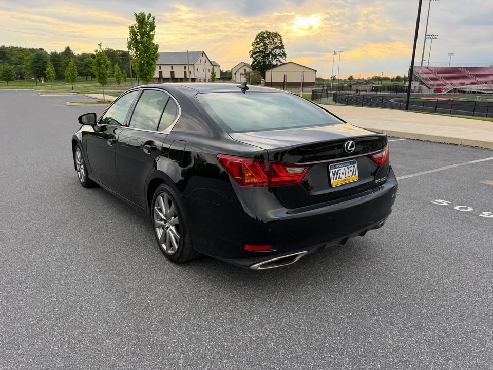 2014 Lexus GS 4th Gen - Image 7 of 15