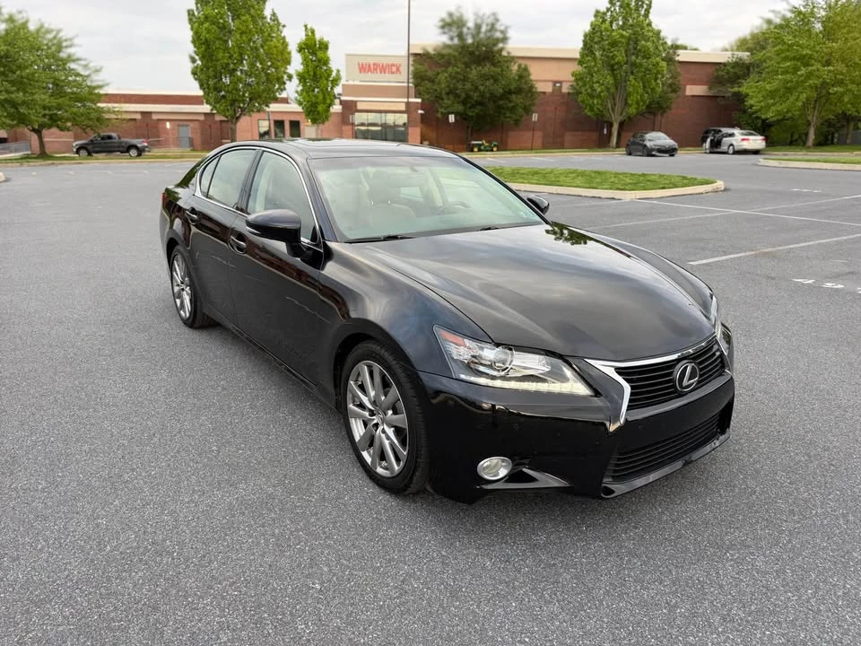 2014 Lexus GS 4th Gen - Image 3 of 15