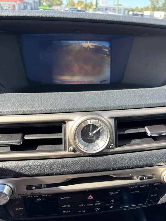 2014 Lexus GS 4th Gen - Image 8 of 11